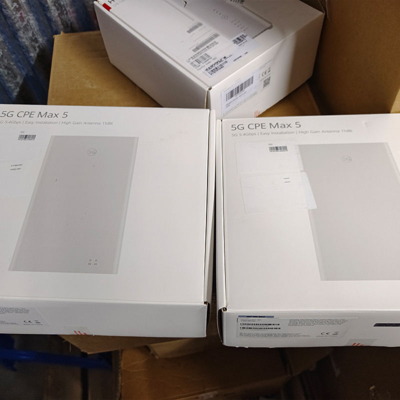 Mua Unlocked 5G CPE Max 5 H352-381 5G Modem WiFi 2.4Ghz Router 5.4 Gbps Internal 4G/5G Antennas online manufacture